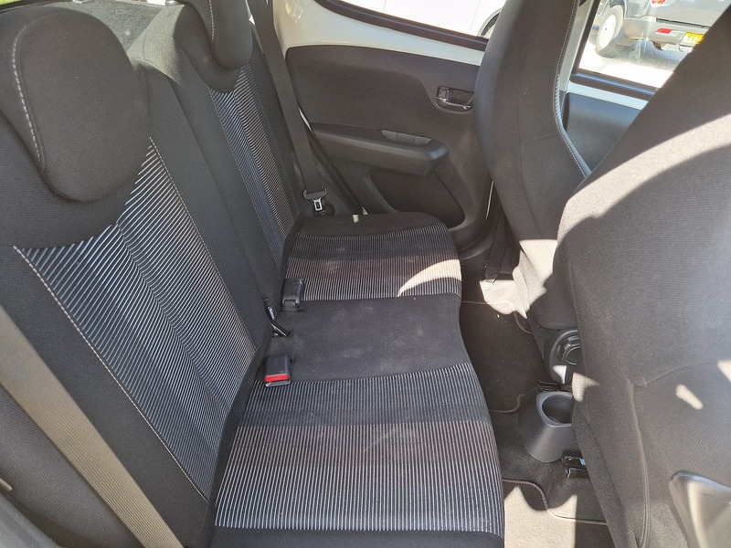 Peugeot 108 VTi PureTech Allure - U12190