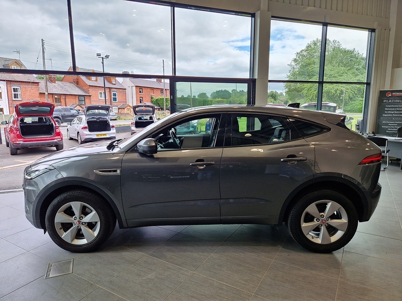 Jaguar E-PACE D150 R-Dynamic S - U12191
