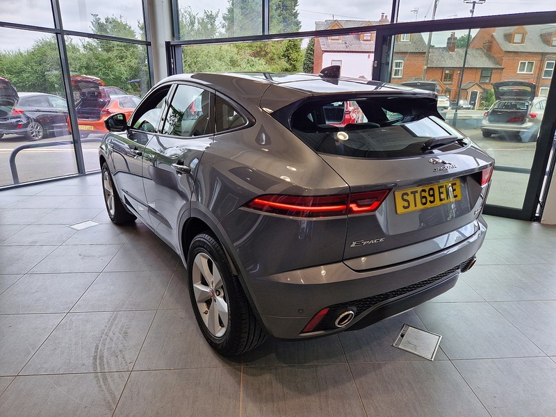 Jaguar E-PACE D150 R-Dynamic S - U12191