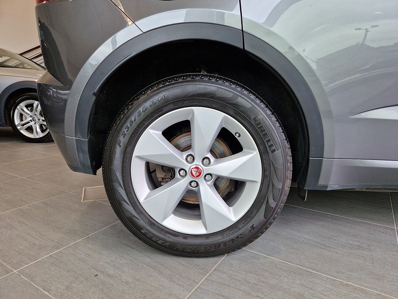 Jaguar E-PACE D150 R-Dynamic S - U12191