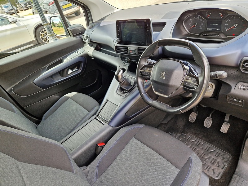 Peugeot Rifter BlueHDi Allure - U12196