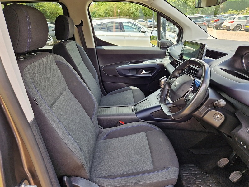 Peugeot Rifter BlueHDi Allure - U12196
