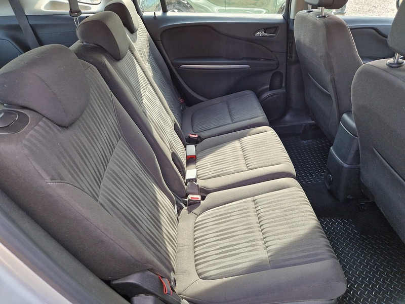Vauxhall Zafira Tourer Exclusiv - U12202