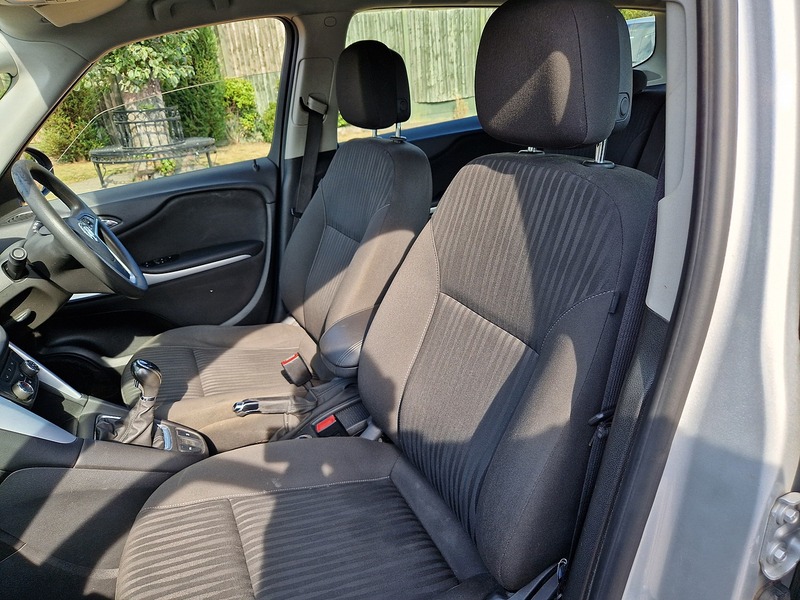 Vauxhall Zafira Tourer Exclusiv - U12202