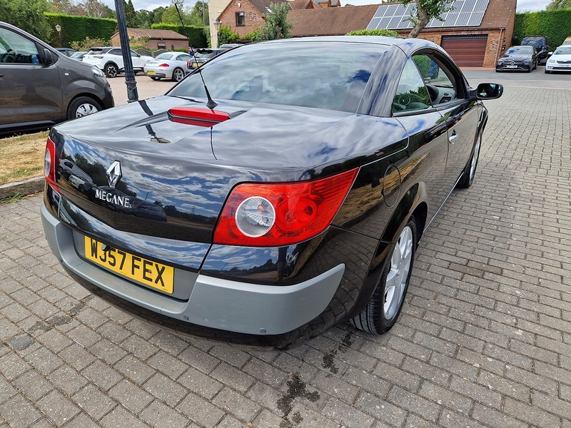 Renault Megane VVT Dynamique - U12207