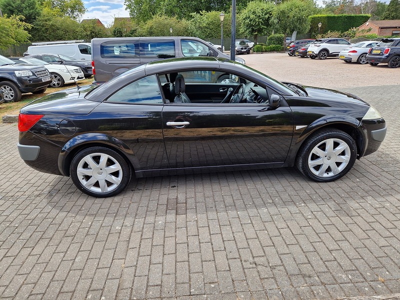 Renault Megane VVT Dynamique - U12207