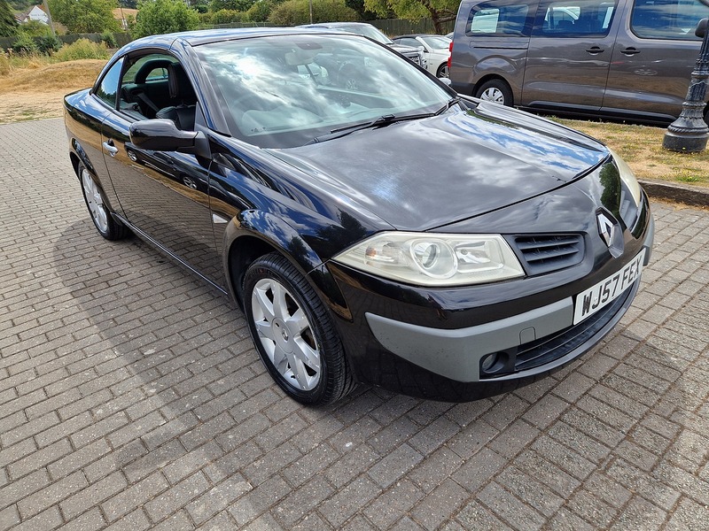 Renault Megane VVT Dynamique - U12207