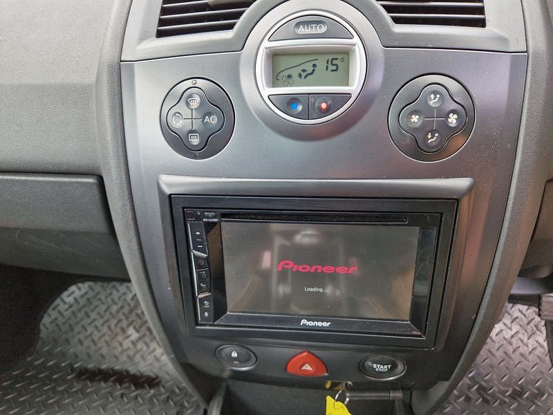 Renault Megane VVT Dynamique - U12207