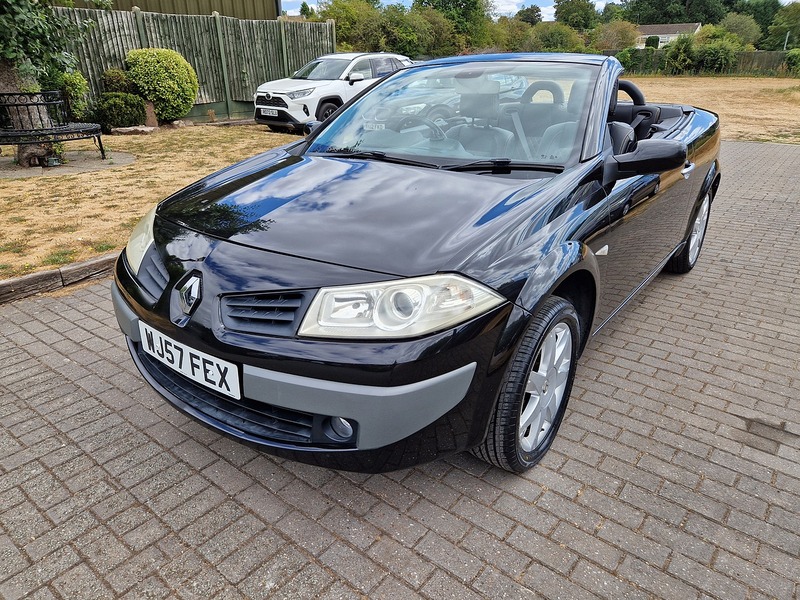 Renault Megane VVT Dynamique - U12207