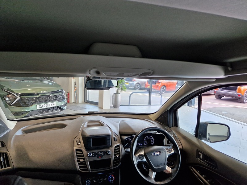 Ford Tourneo Connect EcoBlue Zetec - U12210