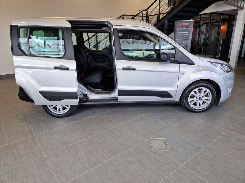 Ford Tourneo Connect EcoBlue Zetec - U12210