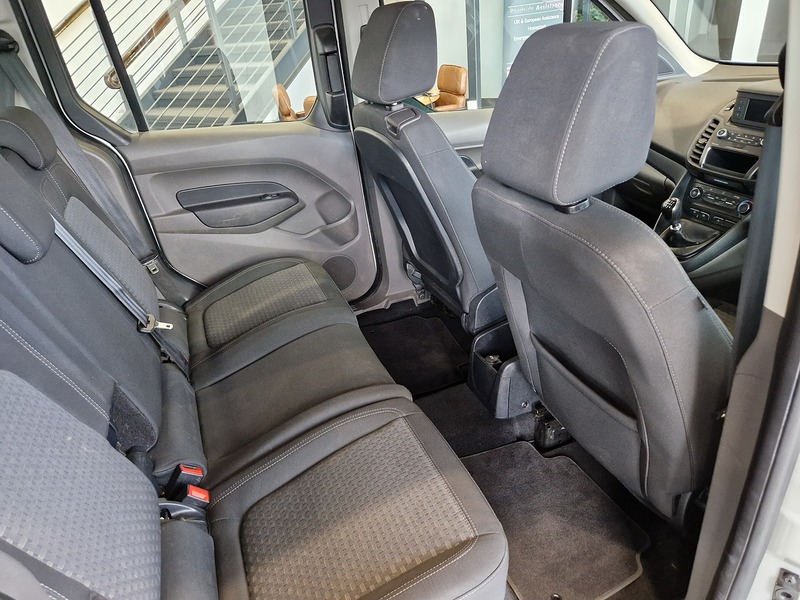 Ford Tourneo Connect EcoBlue Zetec - U12210