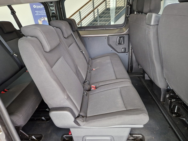 Vauxhall Vivaro Life Electric Combi - U12218