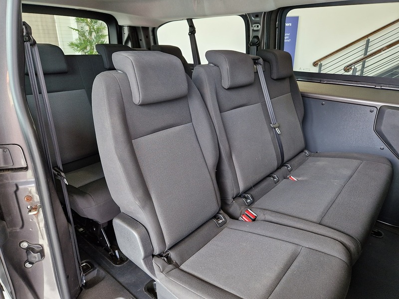 Vauxhall Vivaro Life Electric Combi - U12218