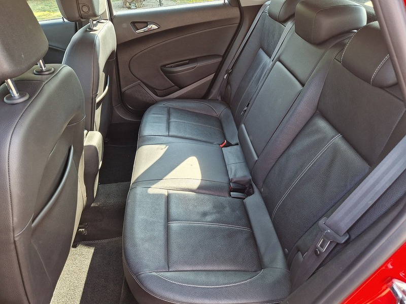 Vauxhall Astra Elite - U12220