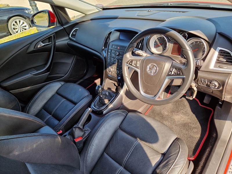 Vauxhall Astra Elite - U12220