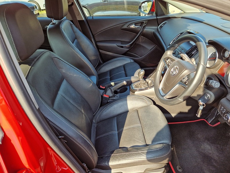 Vauxhall Astra Elite - U12220