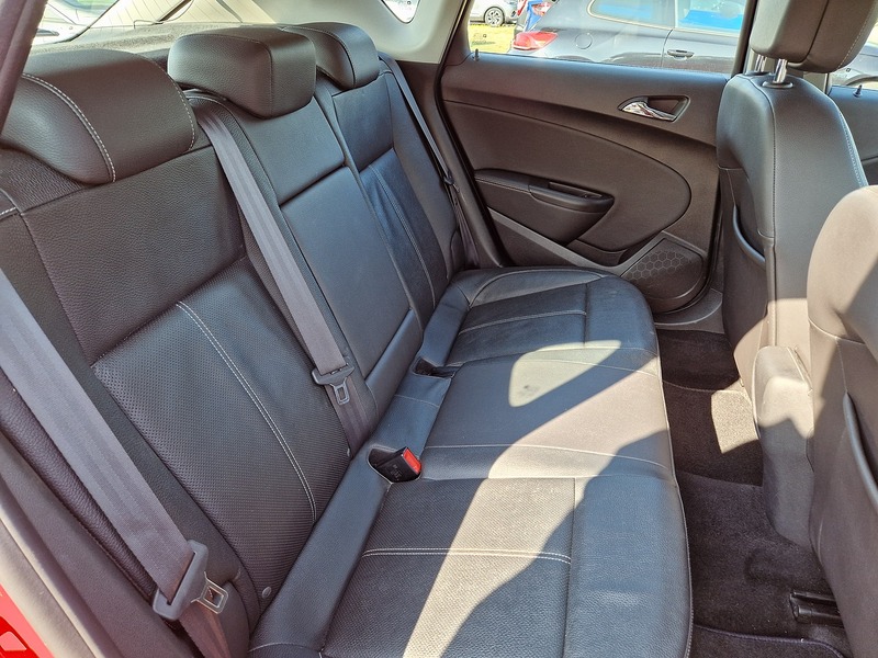 Vauxhall Astra Elite - U12220
