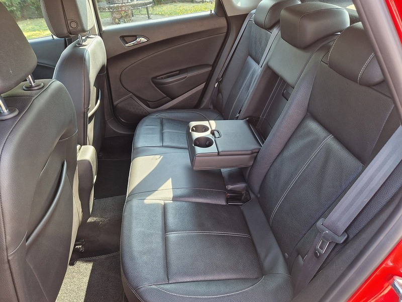 Vauxhall Astra Elite - U12220