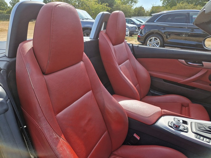 BMW Z4 30i M Sport Highline Edition - U12222
