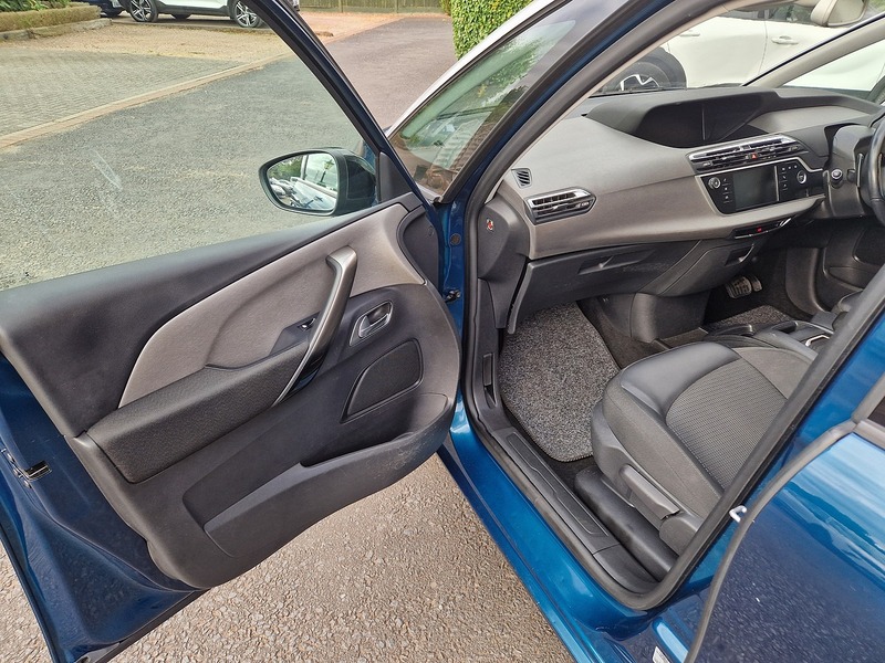 Citroen Grand C4 SpaceTourer PureTech Sense - U12225