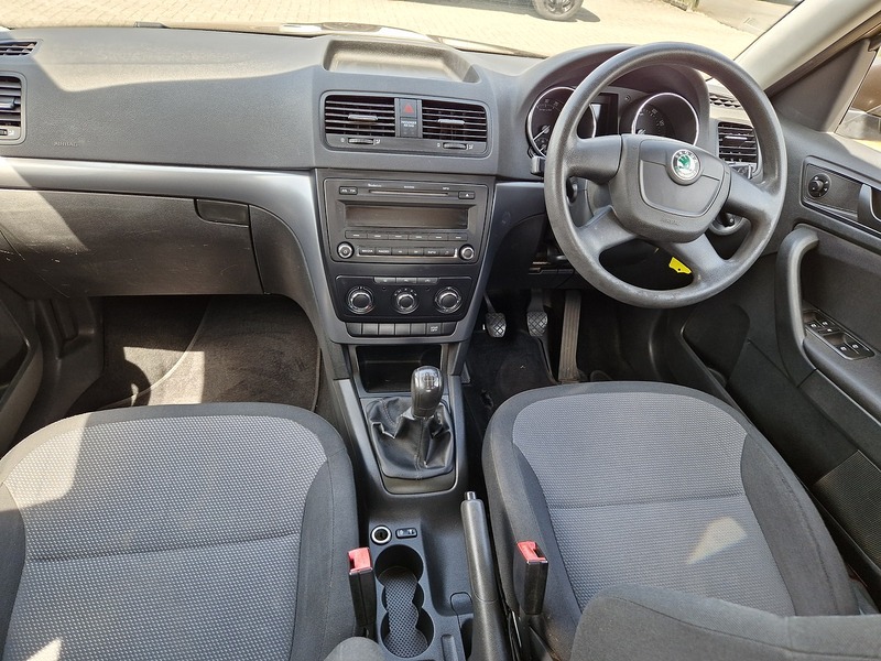 Skoda Yeti TDI S - U12232