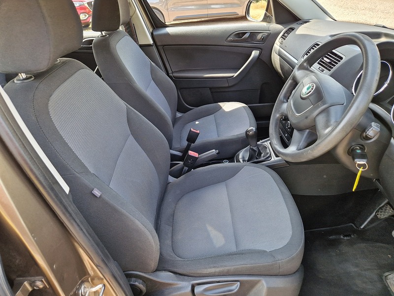 Skoda Yeti TDI S - U12232