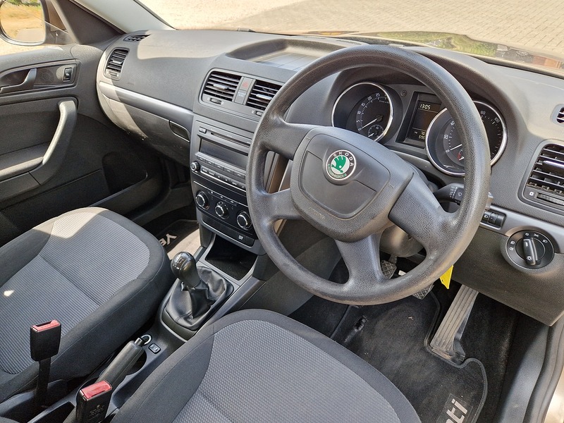 Skoda Yeti TDI S - U12232