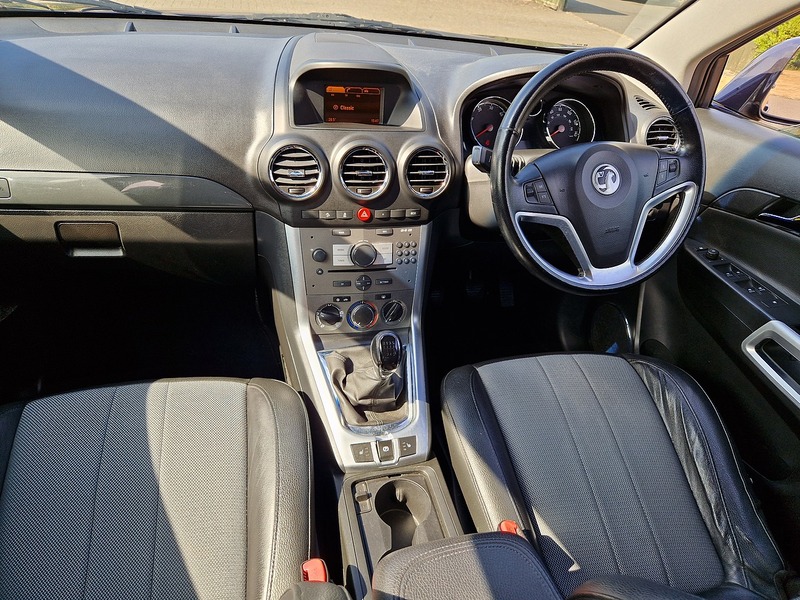 Vauxhall Antara CDTi Exclusiv - U12233