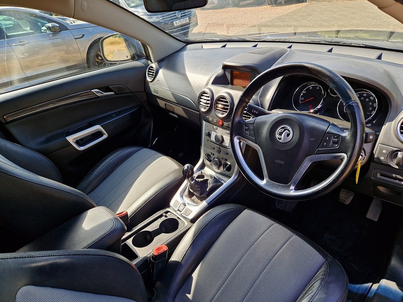 Vauxhall Antara CDTi Exclusiv - U12233