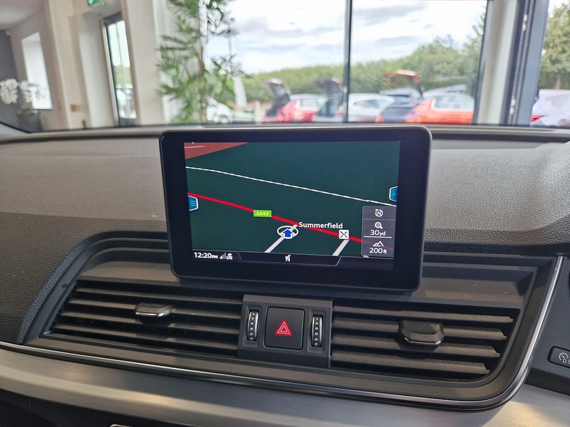 Audi Q5 TFSI S line - U12237
