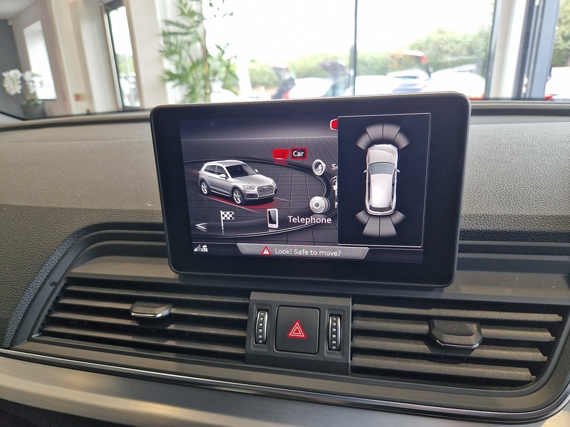 Audi Q5 TFSI S line - U12237