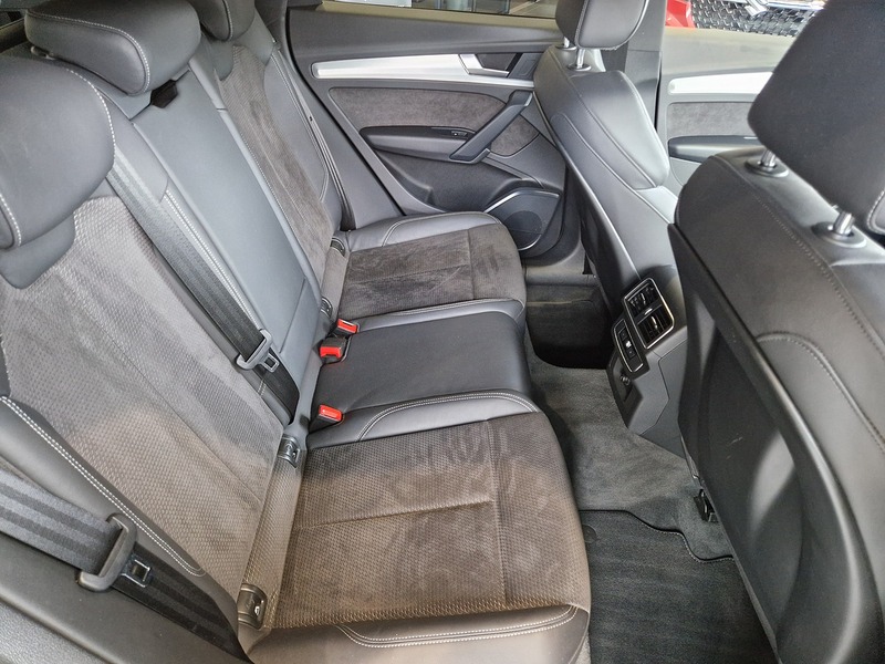 Audi Q5 TFSI S line - U12237