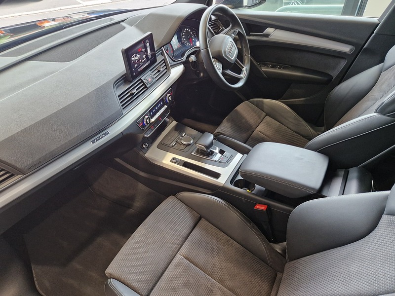 Audi Q5 TFSI S line - U12237