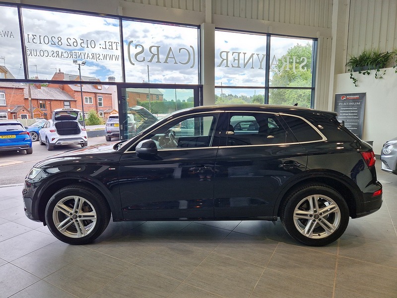 Audi Q5 TFSI S line - U12237