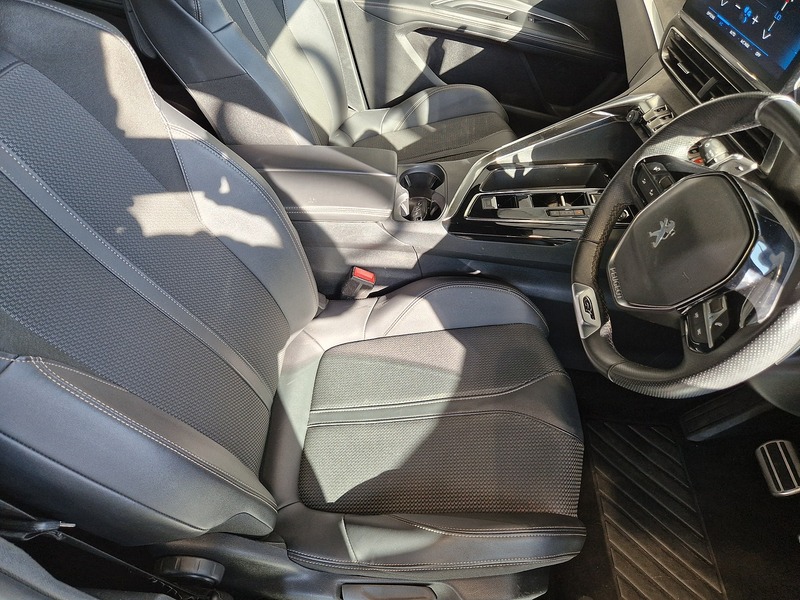 Peugeot 5008 BlueHDi GT - U12244