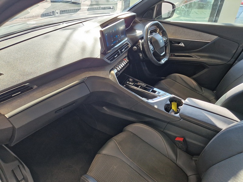 Peugeot 5008 BlueHDi GT - U12244