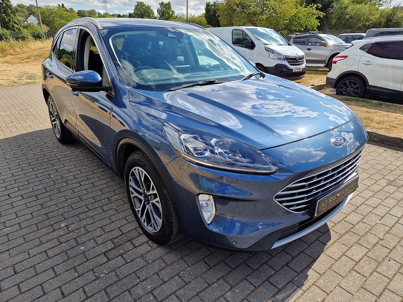 Ford Kuga EcoBlue Titanium Edition - U12246