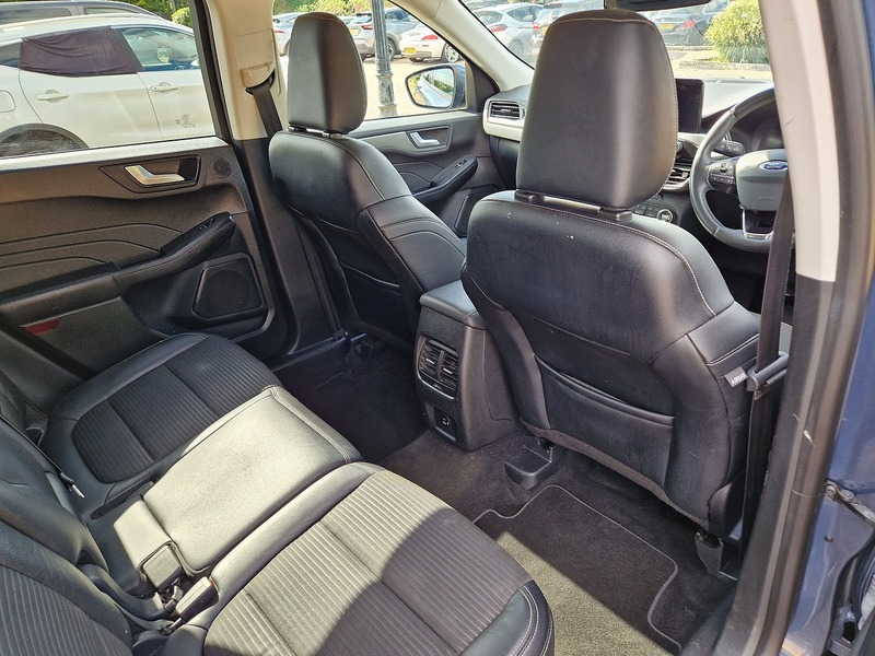 Ford Kuga EcoBlue Titanium Edition - U12246