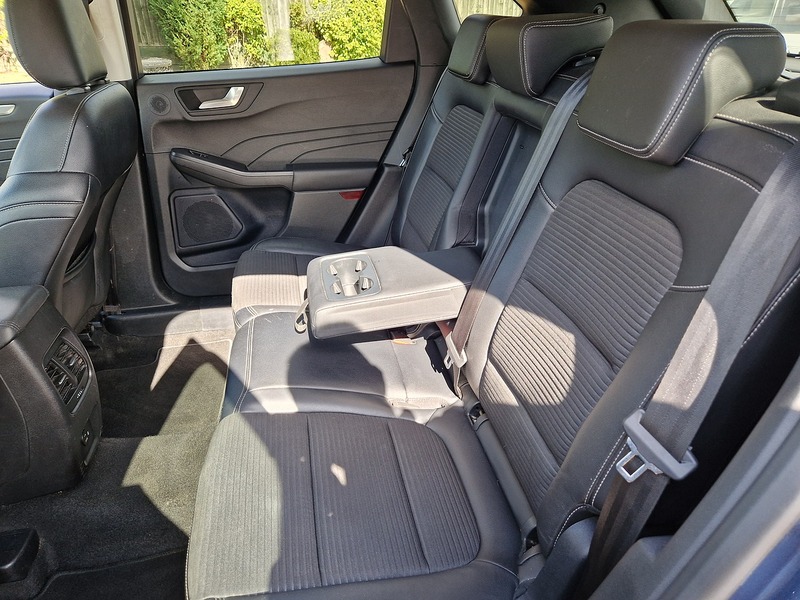 Ford Kuga EcoBlue Titanium Edition - U12246
