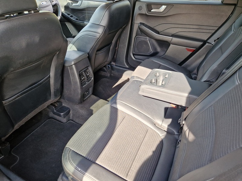 Ford Kuga EcoBlue Titanium Edition - U12246