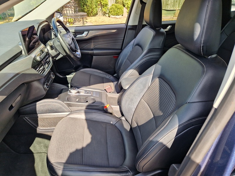 Ford Kuga EcoBlue Titanium Edition - U12246