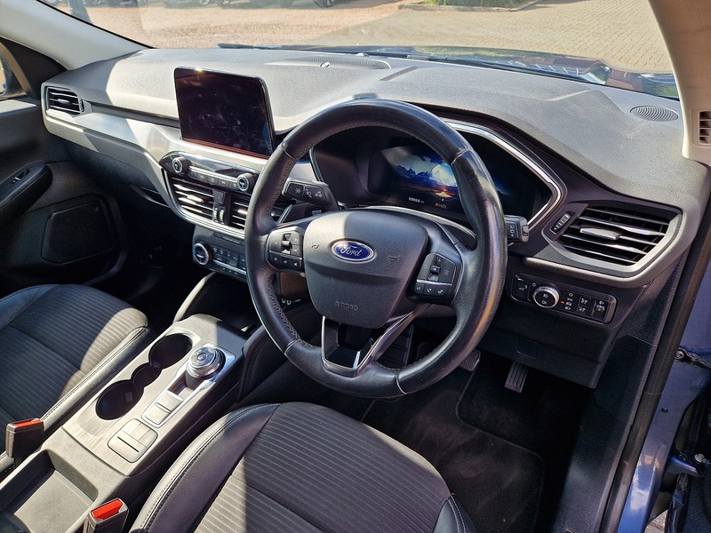 Ford Kuga EcoBlue Titanium Edition - U12246