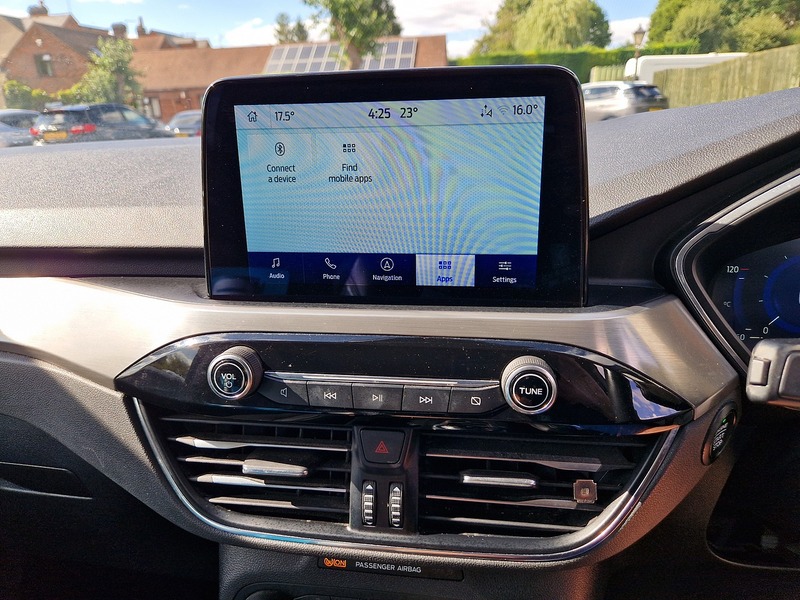 Ford Kuga EcoBlue Titanium Edition - U12246