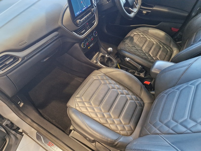Ford Puma T EcoBoost MHEV ST-Line Vignale - U12247