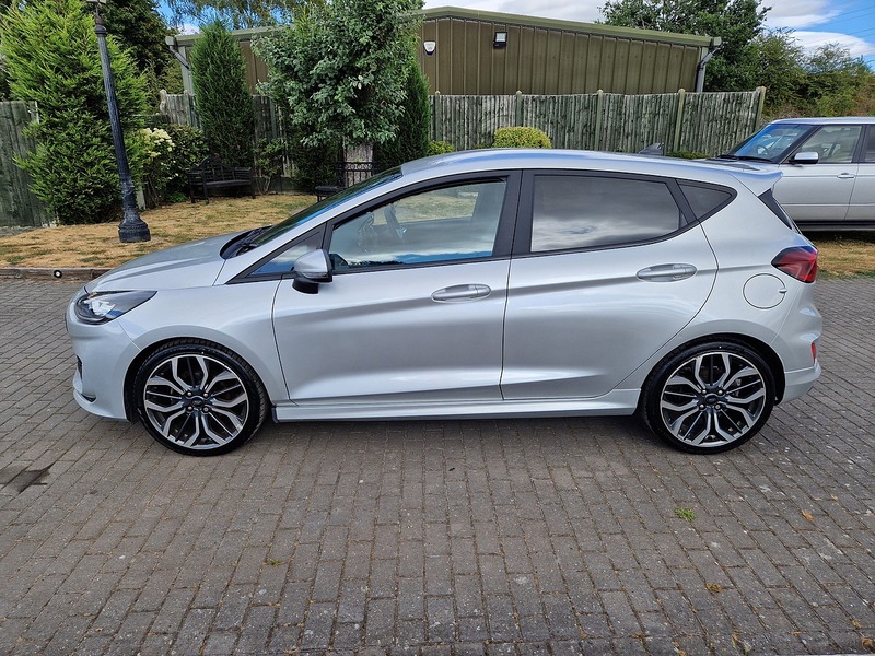 Ford Fiesta T EcoBoost MHEV ST-Line X - U12248