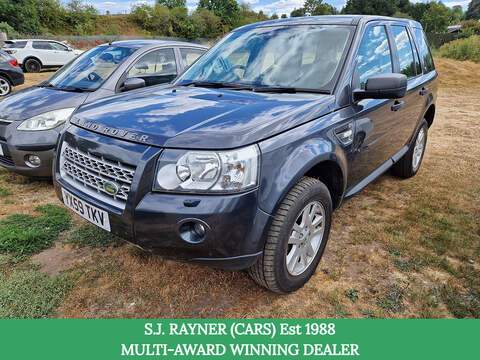 Land Rover Freelander 2 2.2 CDTi Exclusiv SUV 5dr Diesel Manual 2WD Euro 5 (s/s) (163 ps)