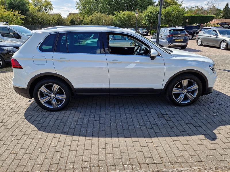 Volkswagen Tiguan TDI BlueMotion Tech SEL - U12255