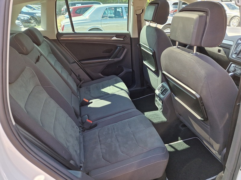 Volkswagen Tiguan TDI BlueMotion Tech SEL - U12255
