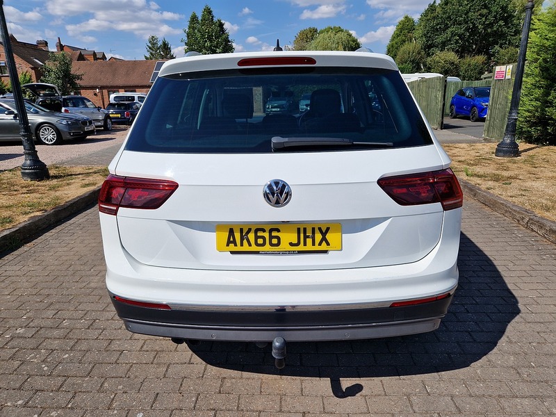 Volkswagen Tiguan TDI BlueMotion Tech SEL - U12255